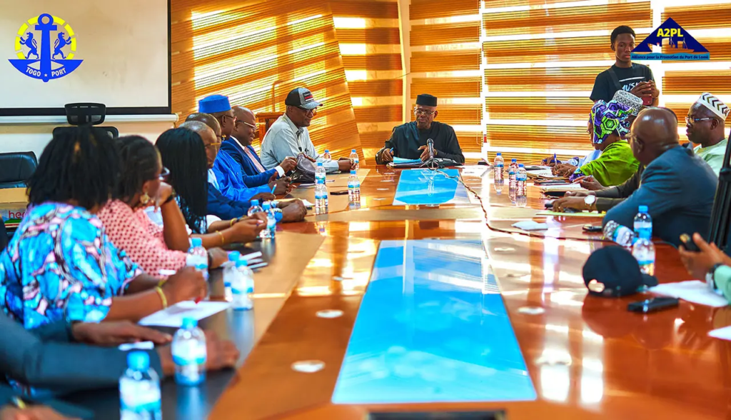 Opération de séduction de la communauté portuaire de Lomé dans les pays du sahel